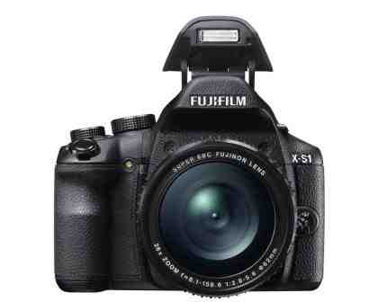 Fujifilm X-S1 review